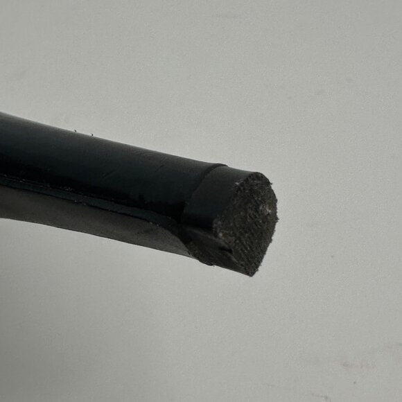 BCBG Paris Black Patent Leather High Heel Pumps size 8.5 4” heels stiletto - Picture 12 of 15